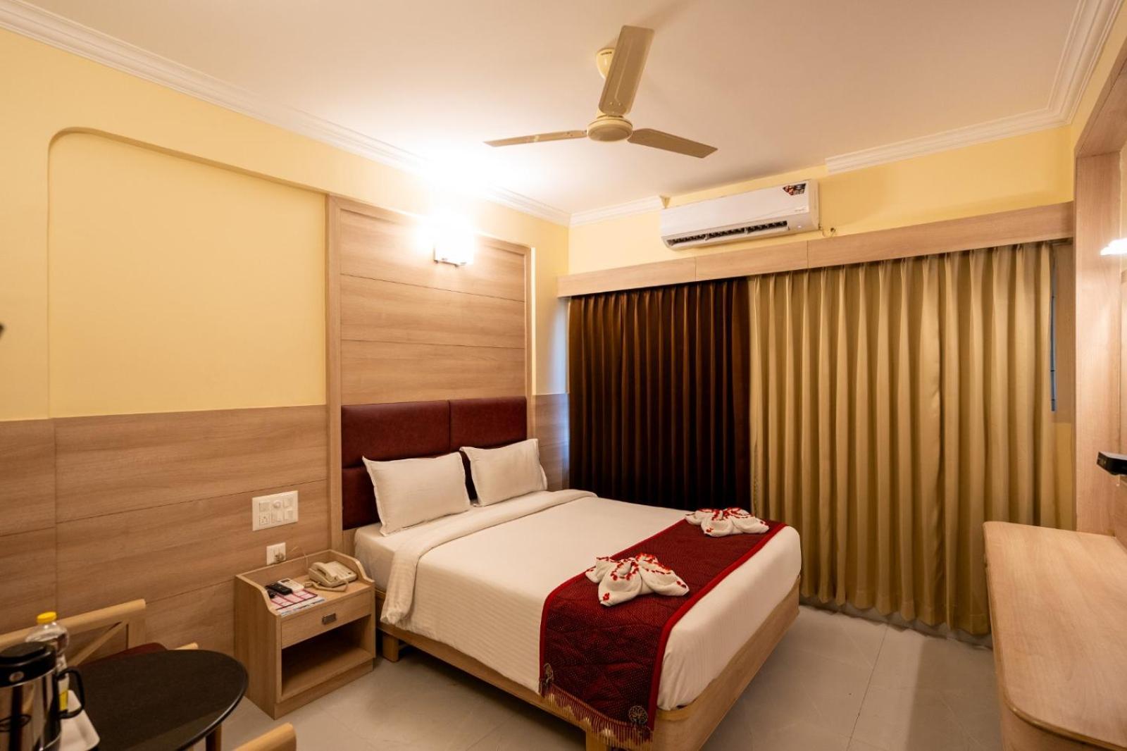 Sree Bharani Hotels Tirunelveli Ngoại thất bức ảnh