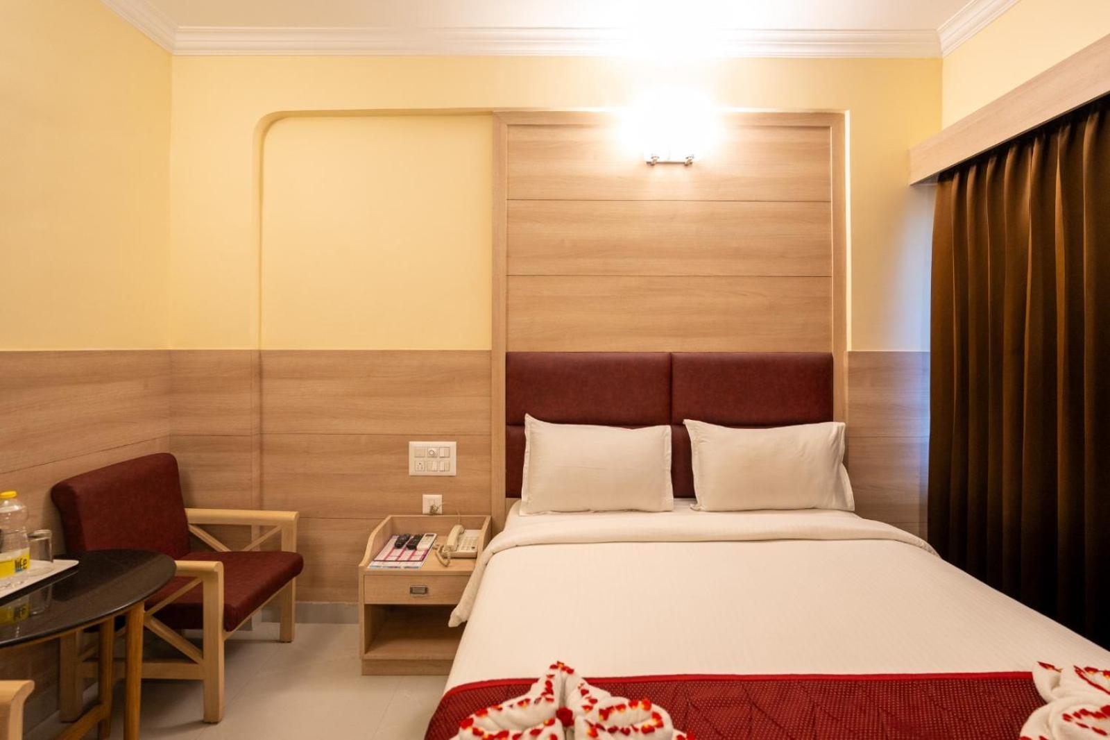 Sree Bharani Hotels Tirunelveli Ngoại thất bức ảnh